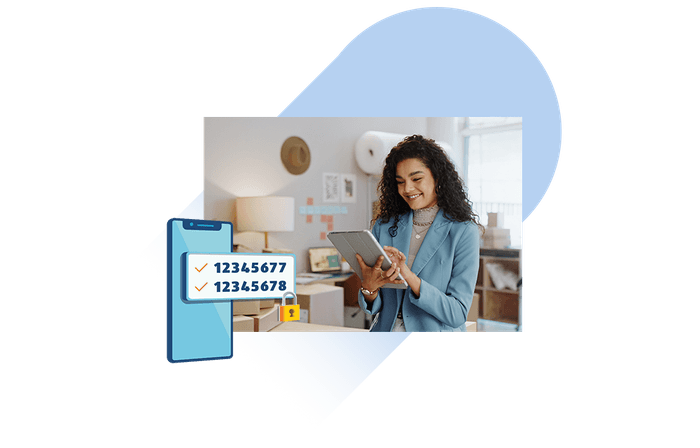 Dame betrachtet Smartphone mit Symbol Rufnummernverwaltung